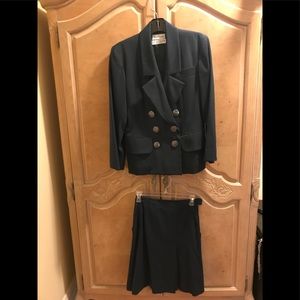Yves Saint Laurent 2 piece suite, dark green wool